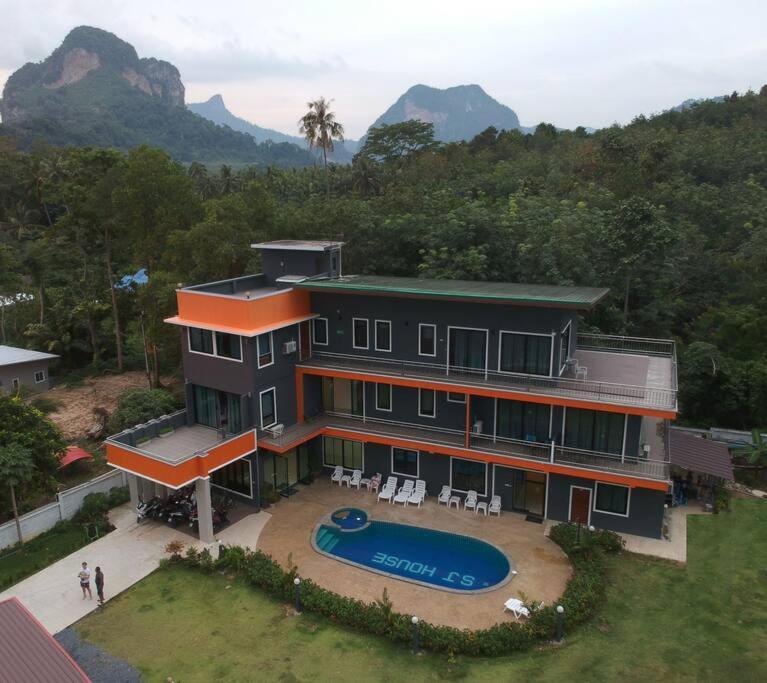 Sj House Hotel Aonang Ban Klong Haeng Exterior photo